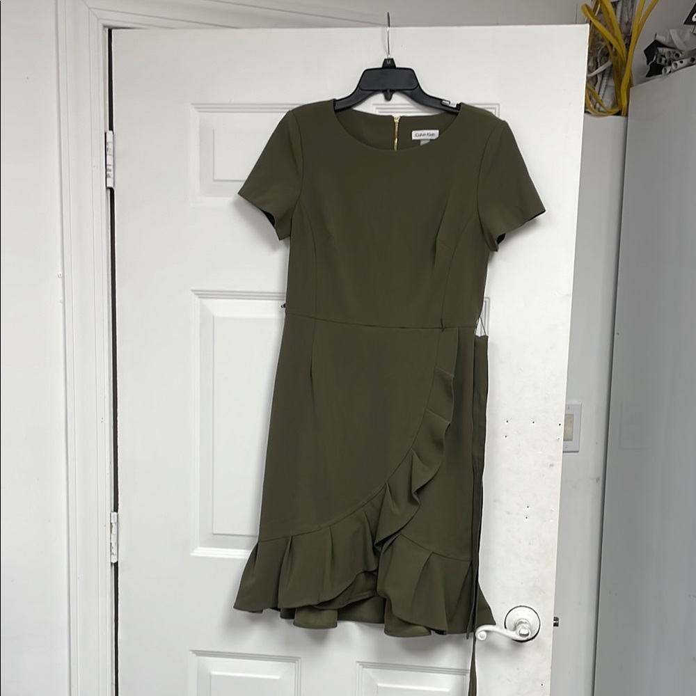 Calvin Klein Green Asymmetrical Ruffled Wrap Dress